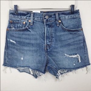 NWT Levi’s wedgie shorts